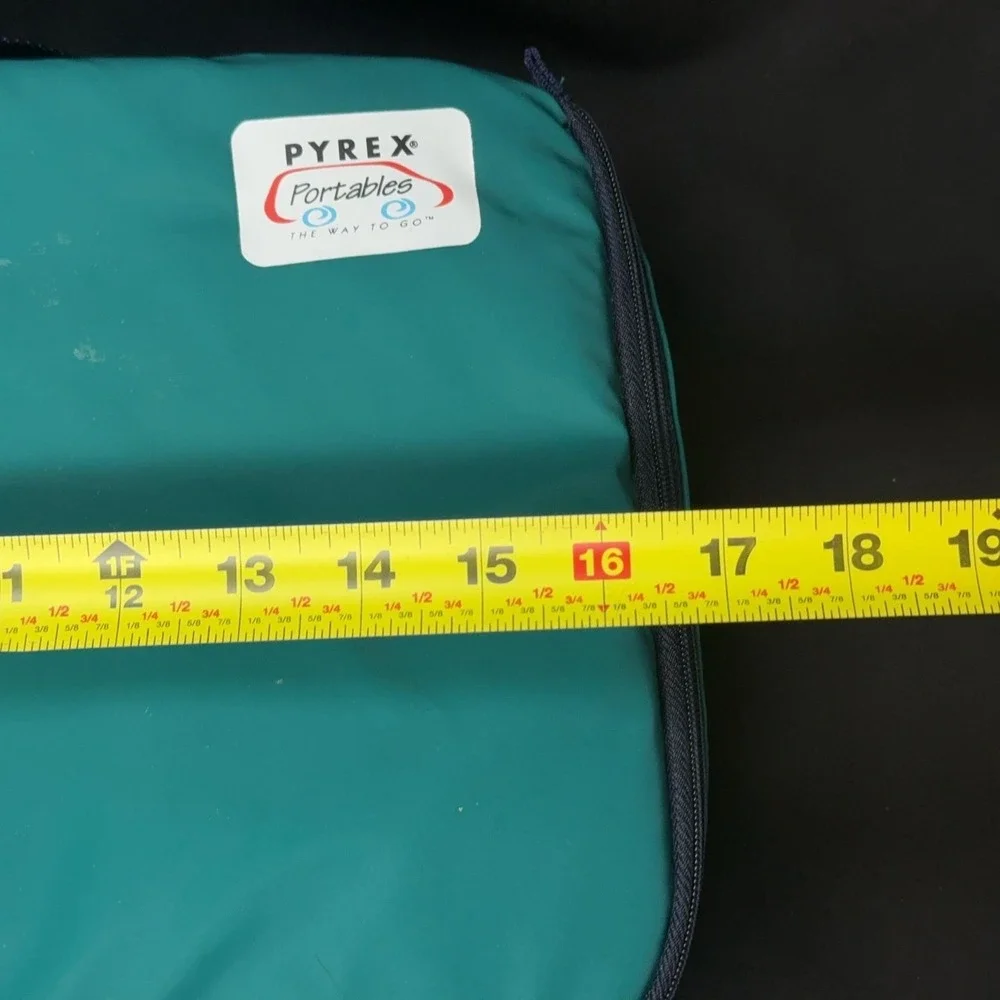 Pyrex Portables Green Insulated Lunch Food Carrier Microcore Thermal Tote Bag